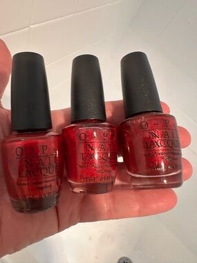 OPI Shimmering Red Nail Lacquer Duo